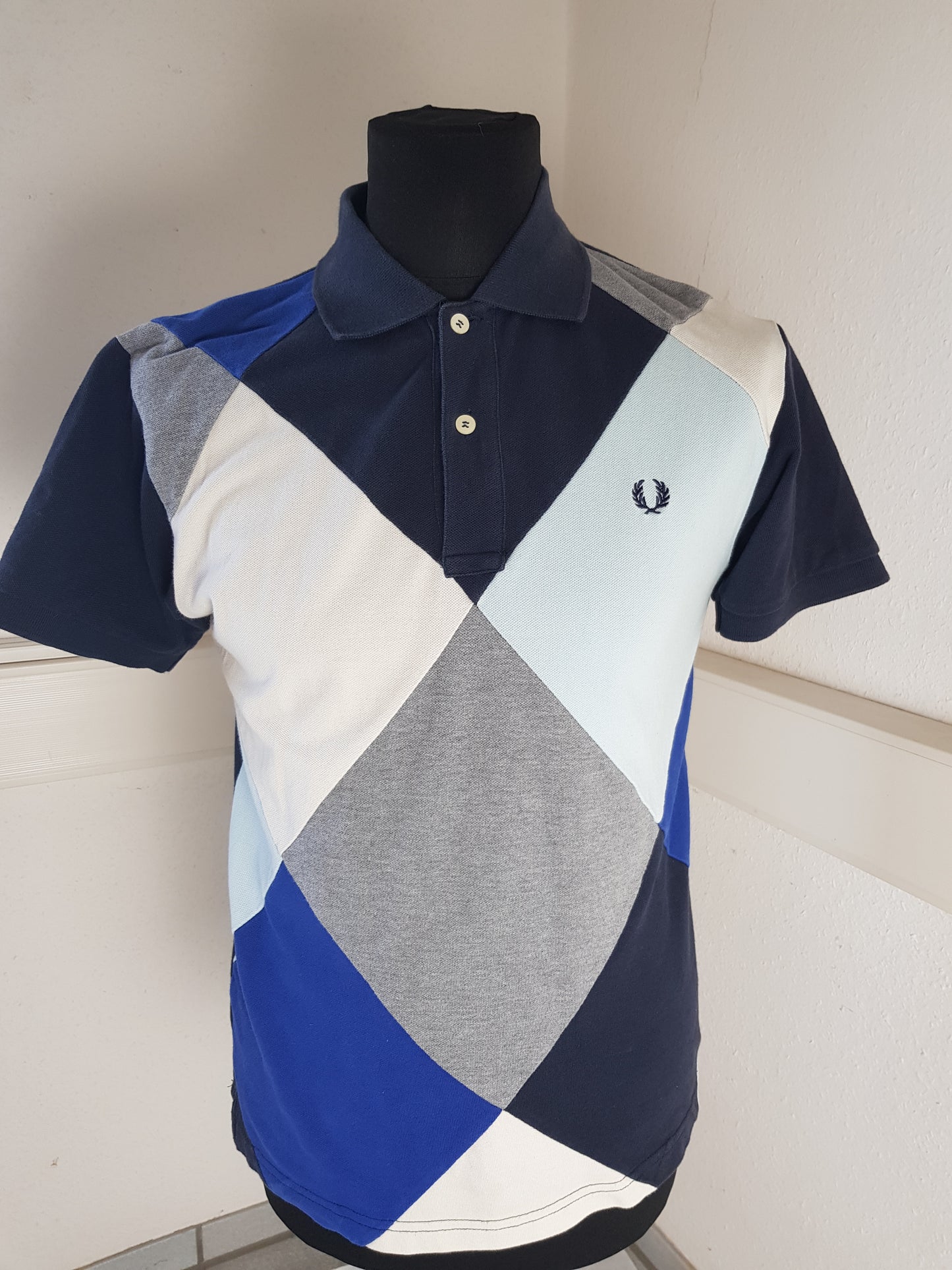 Fred Perry Poloshirt Gr. S