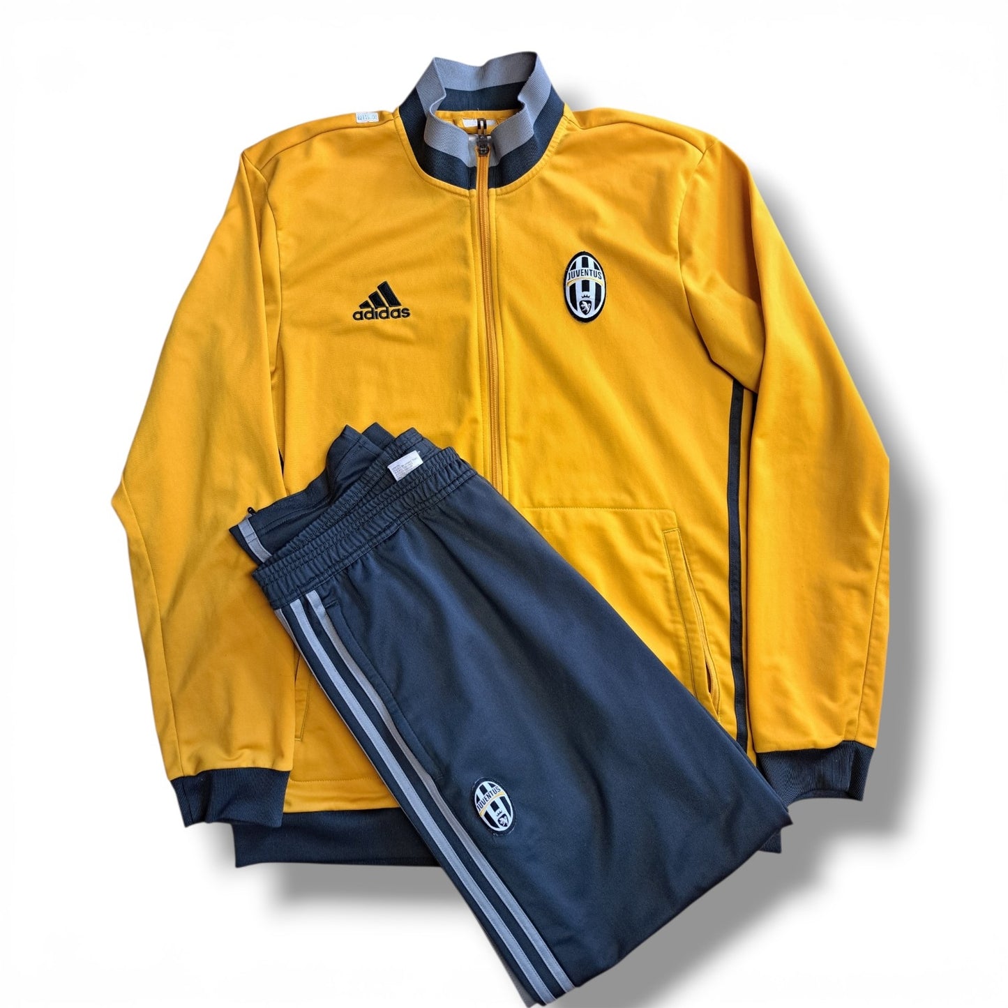 Juventus Tracksuit Gr L