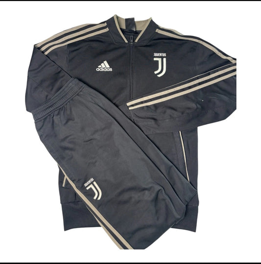 Juventus Tracksuit Gr M